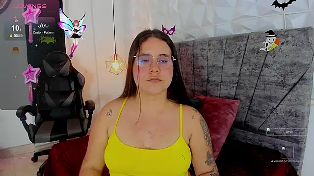 Snapshot of April1_sc chatting on October 27, 8:35 pm April1 sc online show from October 27, 8:35 pm