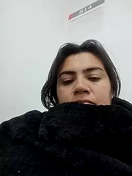naughty-sharlot online show from January 15, 3:54 am