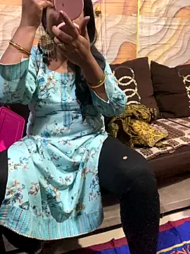 Tameesh sexy mistress online show from December 14, 4:56 pm