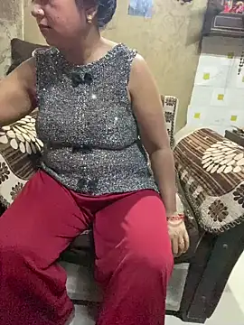 Snapshot of Tameesh_sexy_mistress chatting on April 22, 4:30 pm Tameesh sexy mistress online show from April 22, 4:30 pm