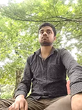 Ishan003 online show from August 5, 2:58 am