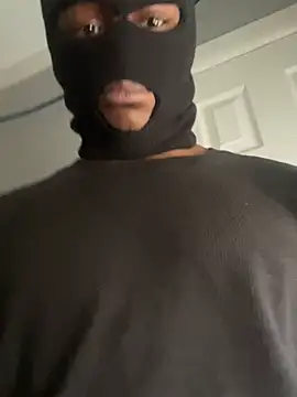 sneakylink13   online show from February 10, 9:15 pm