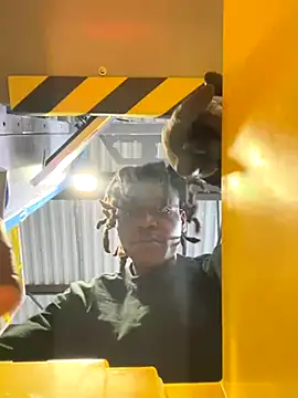 sneakylink13   online show from October 15, 2:28 pm