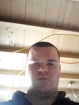 Snapshot of clemhotxxxx chatting on February 25, 10:47 am clemhotxxxx online show from February 25, 10:47 am