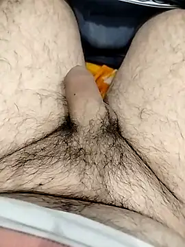 aks081 online show from February 6, 3:26 pm