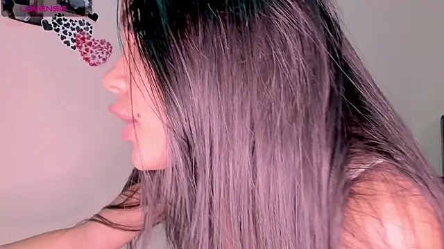 linda alana online show from January 30, 1:22 am