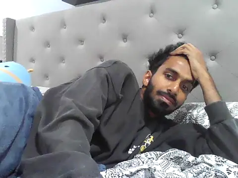 skinny  boy   online show from October 13, 5:46 pm