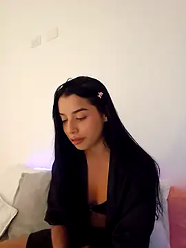 Mara Malcom online show from January 14, 2:17 am