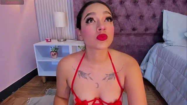 EMILYY FOXY online show from January 24, 7:39 pm