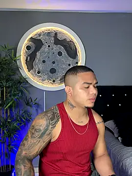 Snapshot of jordan_mayers02 chatting on December 15, 9:13 am jordan mayers02 online show from December 15, 9:13 am