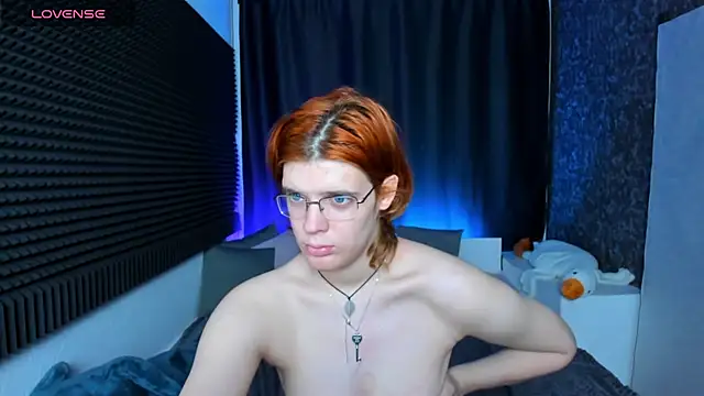KIKI Krash online show from December 3, 10:17 am