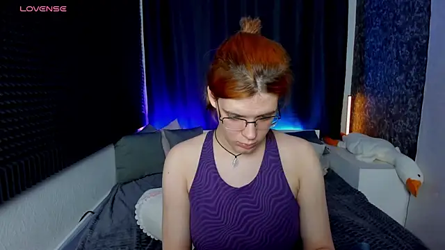 KIKI Krash online show from December 13, 4:16 pm