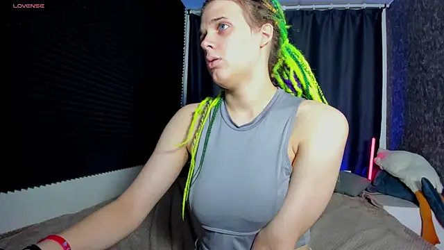 KIKI Krash online show from October 9, 10:02 am