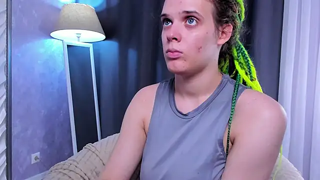 KIKI Krash online show from October 18, 10:05 am