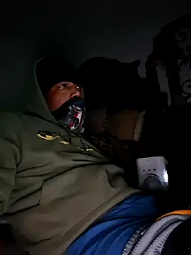 bigboytoy912 online show from April 10, 5:23 am