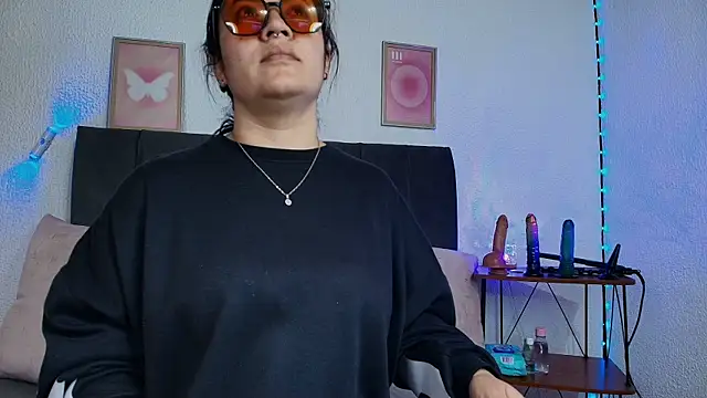 party hornys69 online show from June 2, 11:45 am