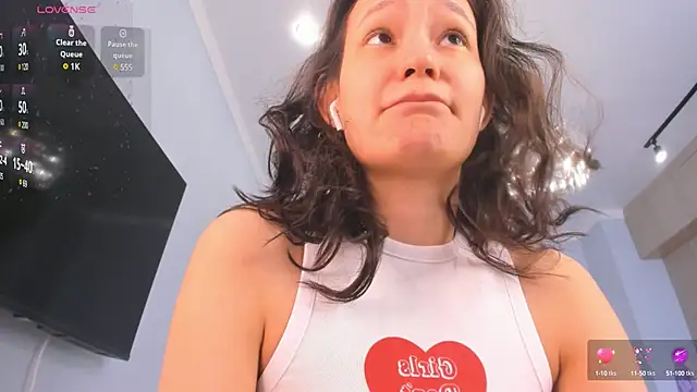 Snapshot of miss_shine chatting on February 11, 5:16 am miss shine online show from February 11, 5:16 am