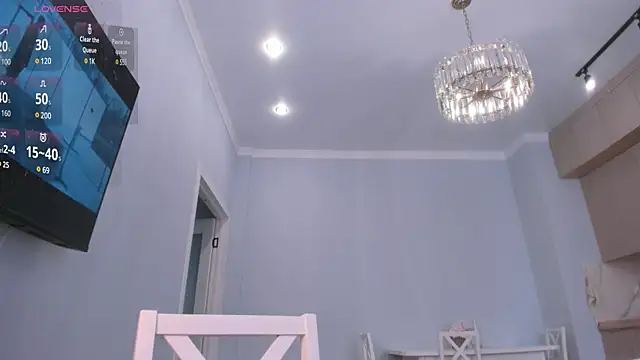 Snapshot of miss_shine chatting on February 25, 5:08 am miss shine online show from February 25, 5:08 am