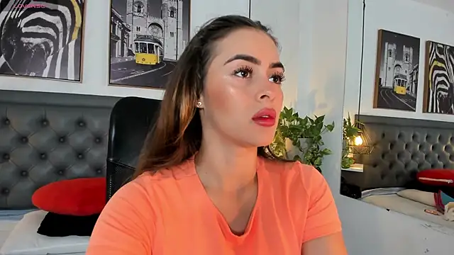 Snapshot of alicee_cooper chatting on February 26, 2:14 pm alicee cooper online show from February 26, 2:14 pm