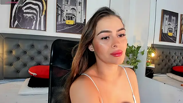 Snapshot of alicee_cooper chatting on March 1, 1:18 pm alicee cooper online show from March 1, 1:18 pm