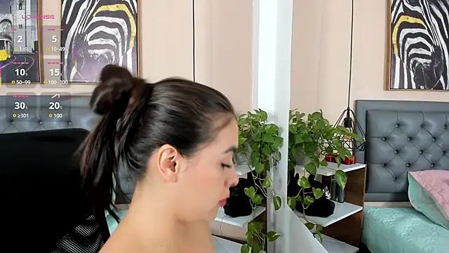 Snapshot of alicee_cooper chatting on September 11, 2:28 pm alicee cooper online show from September 11, 2:28 pm