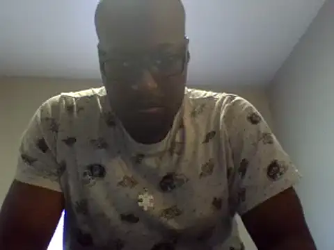 Snapshot of littbbc chatting on December 22, 10:15 pm littbbc online show from December 22, 10:15 pm