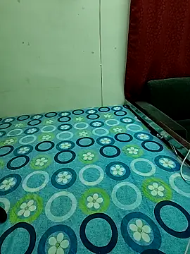 Cute Kritika online show from April 11, 8:40 am