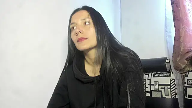 Snapshot of Nathaly_love96 chatting on June 7, 11:47 am Nathaly love96 online show from June 7, 11:47 am