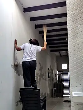 illay love online show from October 13, 4:45 am