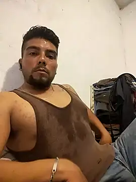 alfredyy55 online show from September 21, 1:40 am