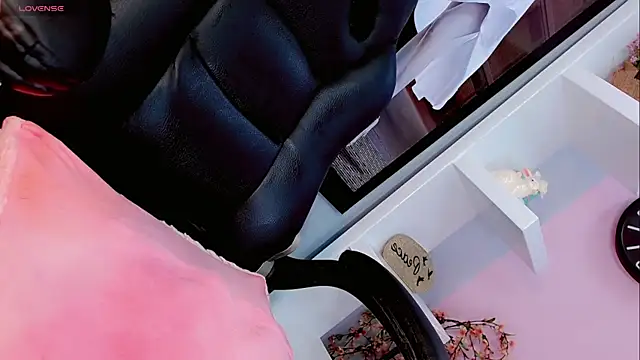 Sophia-Isabella online show from March 7, 1:53 am