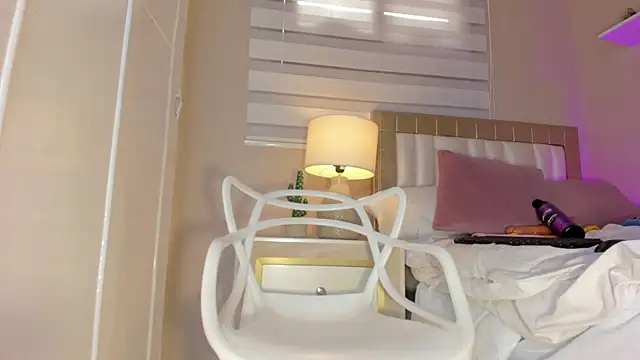 zoe sky  online show from January 9, 5:43 pm