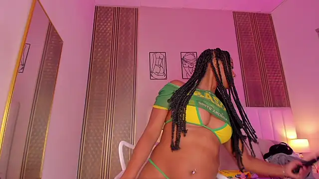 zoe sky  online show from October 20, 11:32 am