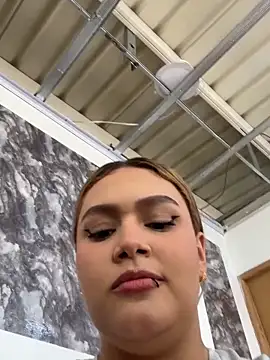 SofiaJoness  online show from November 20, 8:08 pm