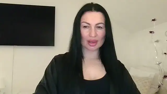 Helena7077 online show from January 30, 11:45 pm