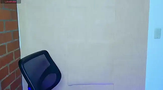 Leandro valenzuela online show from March 2, 1:36 am