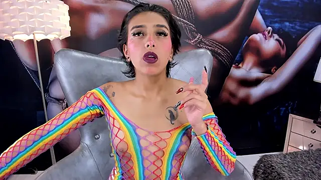 miss collins online show from January 3, 5:39 am