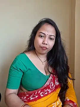 DREAM GIRL-30 online show from April 11, 5:23 am