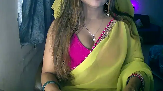 Cute-Tara online show from October 31, 12:44 am