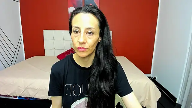 Snapshot of Abrillee1 chatting on December 29, 11:18 am Abrillee1 online show from December 29, 11:18 am