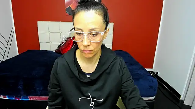 Snapshot of Abrillee1 chatting on January 11, 9:04 pm Abrillee1 online show from January 11, 9:04 pm