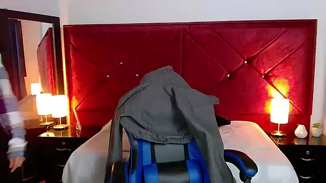 Julietacollins06 online show from January 18, 1:04 pm