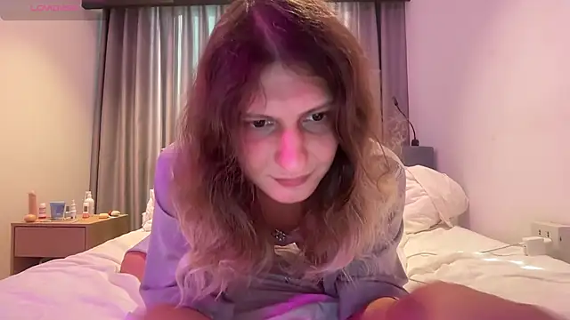 Alice Pinkhead online show from March 5, 9:05 am