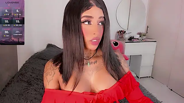 SweetPrincessS online show from November 18, 9:19 pm