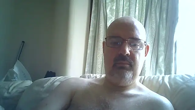 Snapshot of ThatUKguy79 chatting on July 17, 11:28 am ThatUKguy79 online show from July 17, 11:28 am