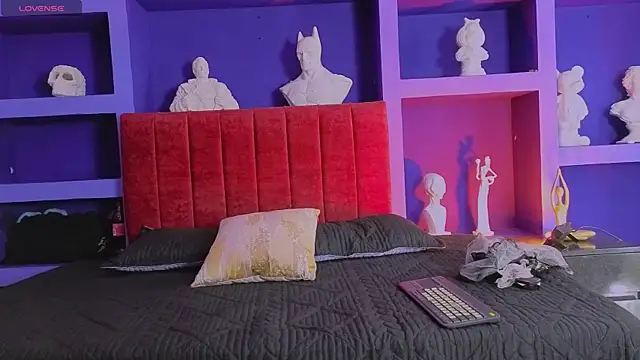 amy fox2 online show from April 18, 1:59 pm