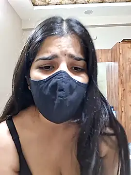 Snapshot of aaliya_bhattt chatting on July 26, 7:48 am aaliya bhattt online show from July 26, 7:48 am