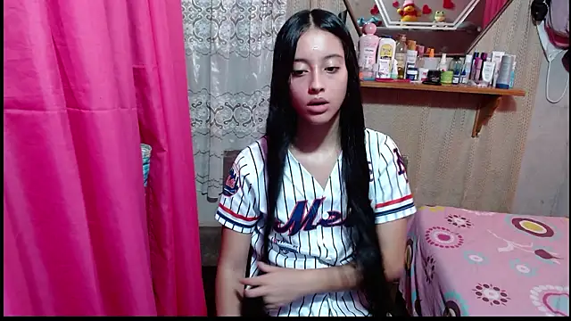 Lunawillis online show from March 14, 8:25 pm