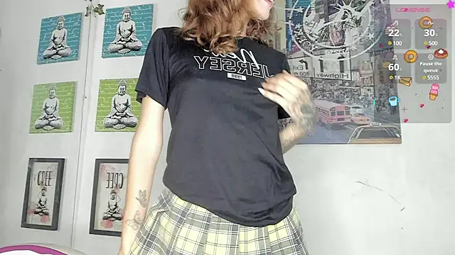 katt  black   online show from December 20, 9:39 pm