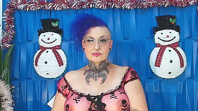 SandyyRose online show from December 11, 8:28 pm